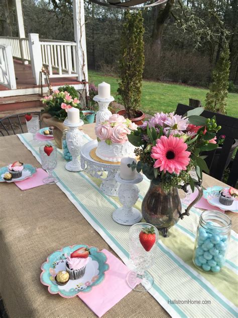 It's always special and there's always too much food, as pertains to those of us brought up with any type of italian heritage. Creative Outdoor Dining Easter Brunch Ideas ~ Hallstrom Home