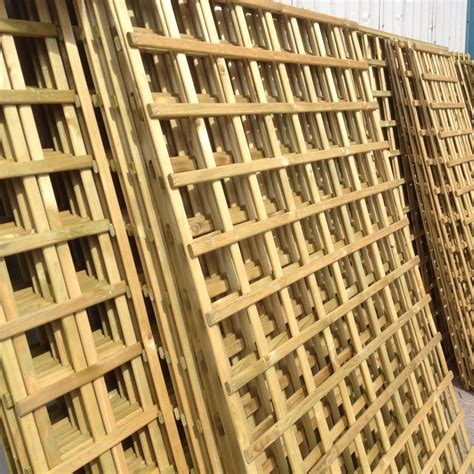 How to easily build arched trellis using cattle panels and t posts. Trellis Panel 1.8m x 1.2m FSC