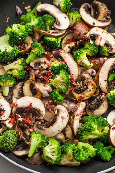 How To Make Broccoli Mushroom Stir Fry
