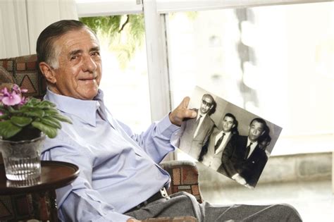 Líder com folga nas pesquisas de intenção de voto, maguito vilela, candidato à prefeitura de goiânia, está. Aos 94 anos, morre Toniquinho JK, padrinho e cunhado de ...