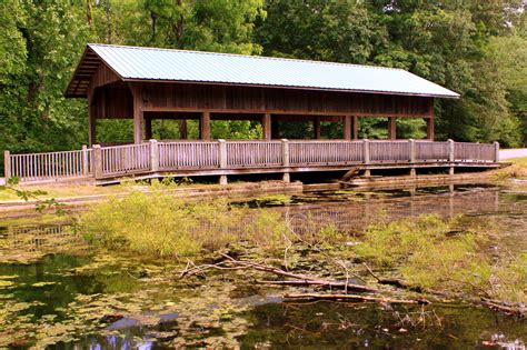 The Enchanting Covered Bridge Hike In Tennessee Thats Perfect For An