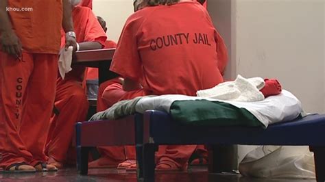 Court Order Stops Inmate Releases Shortly After First Group Leaves Harris County Jail
