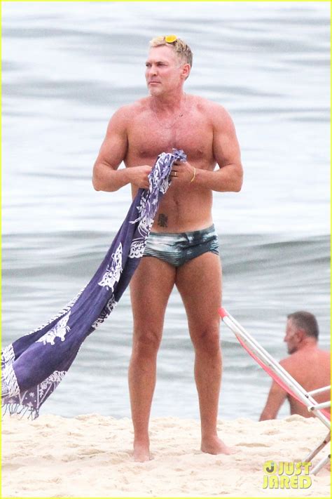 Gma S Sam Champion Shows Off Ripped Shirtless Torso Photo Shirtless Pictures Just