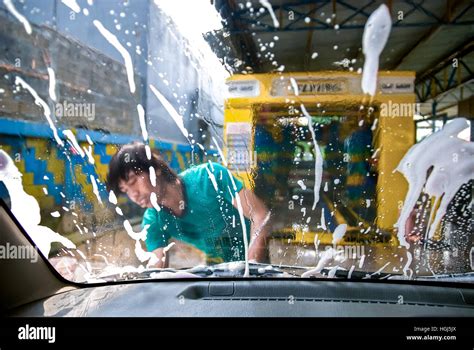 Instant Car Wash High Resolution Stock Photography And Images Alamy