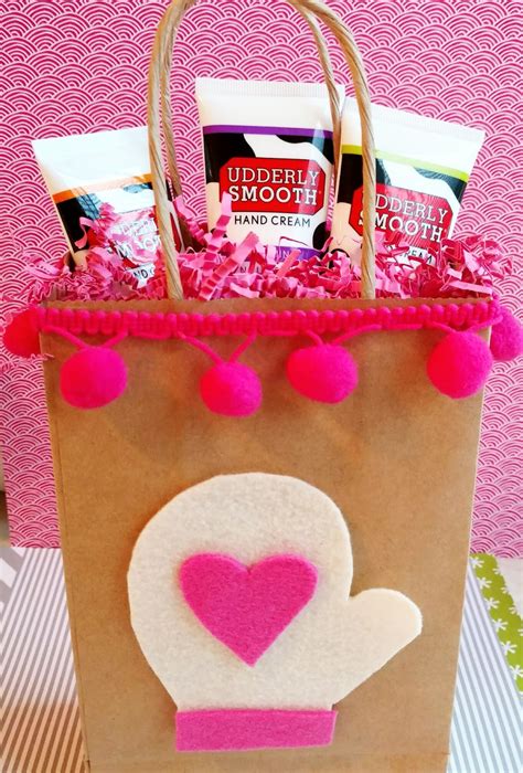 Composed of essential oils of damascus and may rose that leave a wonderful soft. Hand Cream Gift Idea | Crafting in the Rain