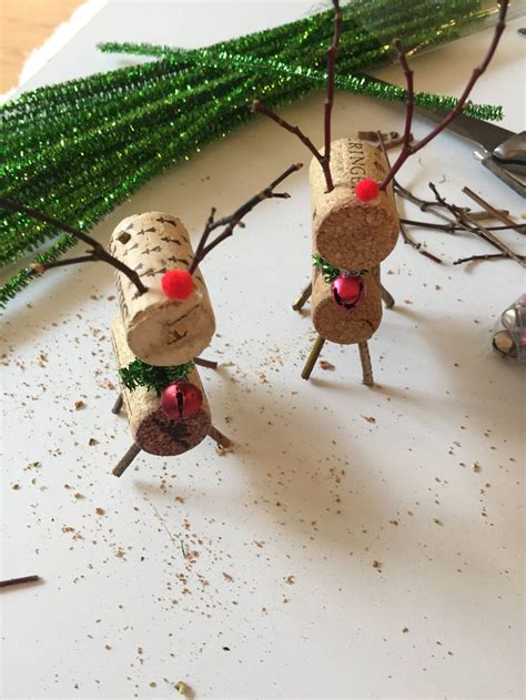 16 Diy Wine Cork Reindeer Ornaments To Try This Christmas Guide Patterns