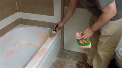 That $20 can of epoxy bathtub refinishing paint you see in your local hardware. Remove epoxy paint from bathtub with Citristrip - YouTube
