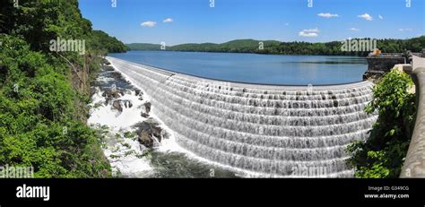 Croton Dam Croton Gorge Park New York State Stock Photo Alamy