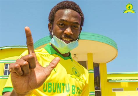 All information about sundowns (dstv premiership) current squad with market values transfers rumours player stats fixtures news. Mamelodi Sundowns Sign Peter Shalulile and Mothobi Mvala