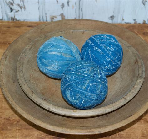 Set Of 3 Rag Balls Made From Early Genuine Blue Calico Fabricsize