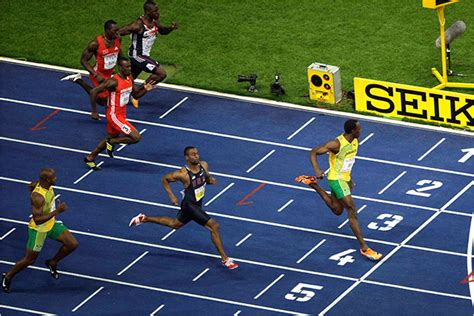 9.79 seconds by the widest margin since electronic timing, greene ran this since passed world record time in 1999. In Bold Style, Bolt Rewrites Record Book for the 100 ...