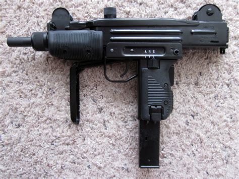 SHADEONE'S UZI PAGE