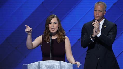 Sarah Mcbride Transgender Woman Speaks At Dnc The New York Times