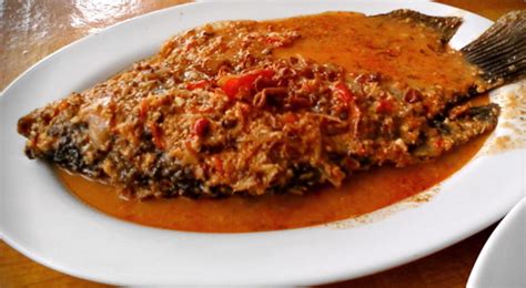 Resep pecak ikan mujair oleh yuli indra resep resep makanan makanan resep from id.pinterest.com. Resep membuat pecak ikan mujair | Resep cara memasak ...