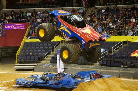Create a killer cv, use our local job search and get the job you deserve! Monster truck - Wikipedia