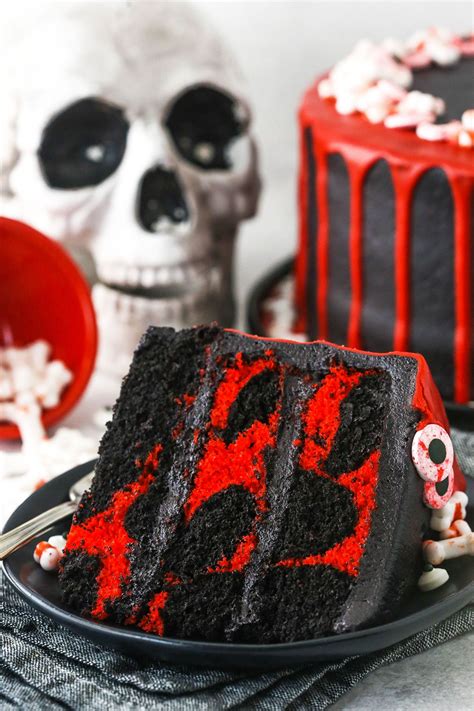 Spooky Halloween Decorating Cake Ideas That Will Haunt Your Taste Buds