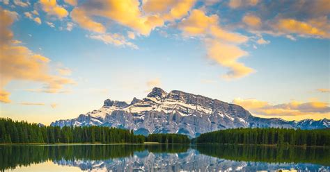 Expose Nature Glass Lake Banff National Park Canada 3901x4996 Oc