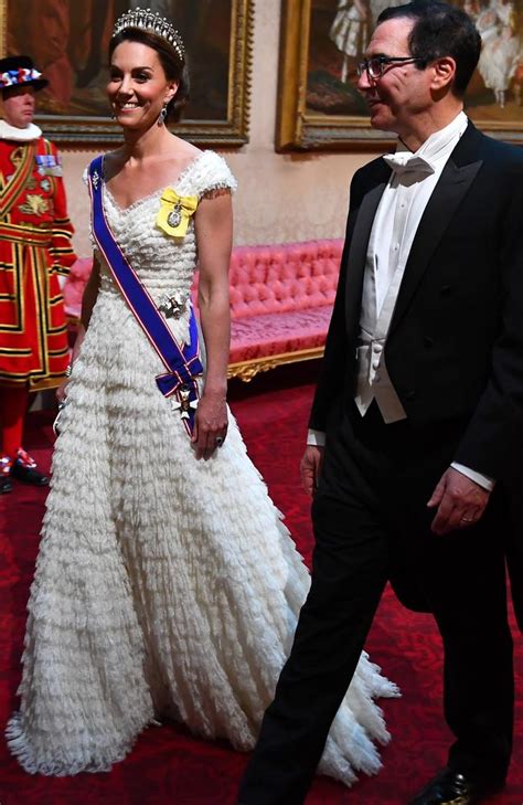 The news of a royal birth is traditionally announced on a gilded easel placed outside buckingham. Kate Middleton: Why Duchess didn't want Rose Hanbury at ...