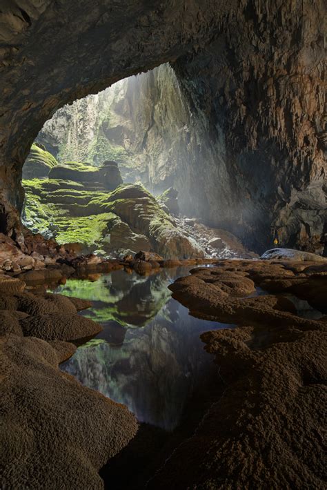 Hang Sơn Đoòng Mountain River Cave In Vietnamese Cave Photos