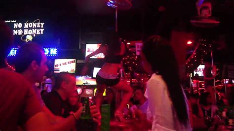 best pattaya gogo pole dancer at nitro bar phuket thailand entertaining dancer girl youtube