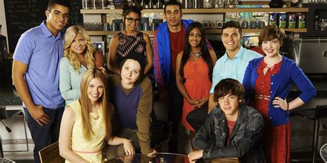the first trailer for netflix s degrassi next class is here and all your faves are gone