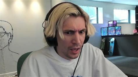 Xqc Finds Picture Of Himself After Googling Terrible Haircuts Dexerto