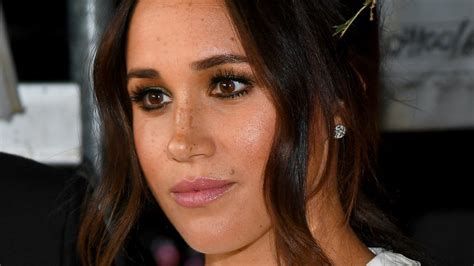 Heres What Meghan Markle Looks Like Going Makeup Free