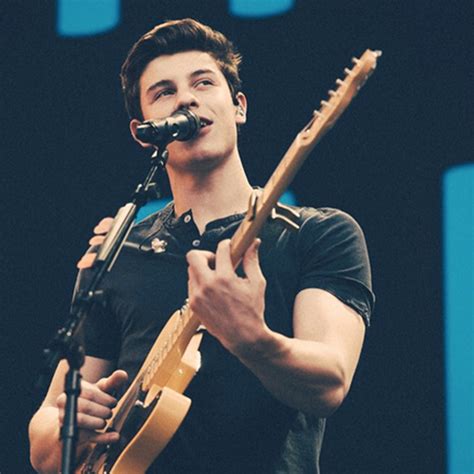 Shawn Mendes Kicks Off Sold-Out World Tour - RoccoReport