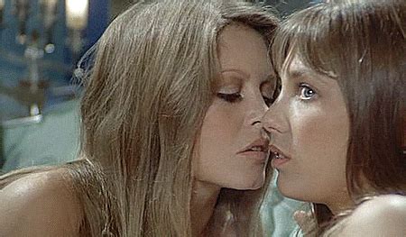 Brigitte Bardot And Jane Birkin Brigitte Bardot Vintage Lesbian Lesbians Kissing