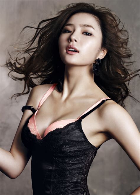 Shin Se Kyung Reveals Innerwear Photos Sexy Hancinema The Korean Movie And Drama Database