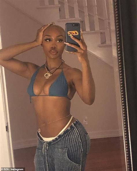 Sza Flashes Her Underboob As She Poses In A String Bikini And Thong