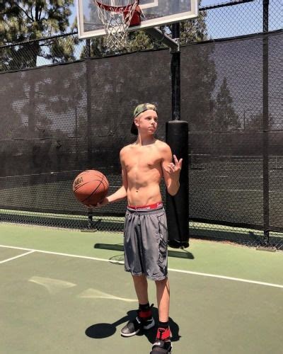 Carson Lueders Shirtless Tumblr In 2020 Carson Lueders Cute