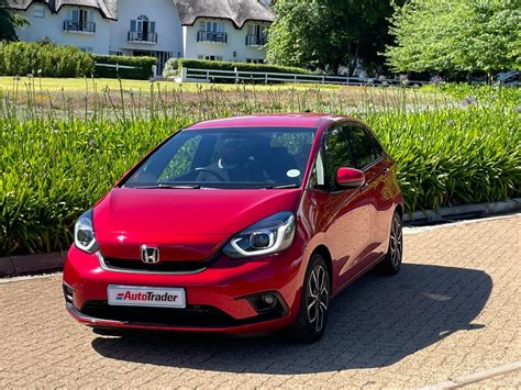 Honda Fit 2021 15 Executive Cvt Review Fit For A King Expert