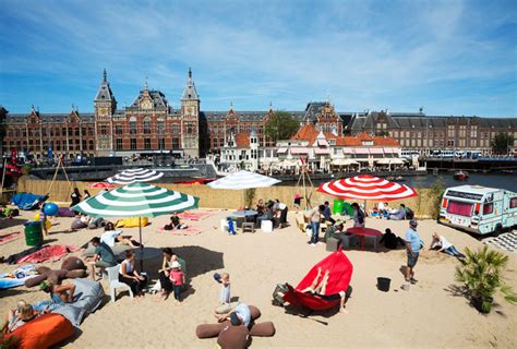 Vakanties beginnen in amsterdam bij strandzuid. Stadsstrand en Urban Campsite in Amsterdam | Kim van Dam