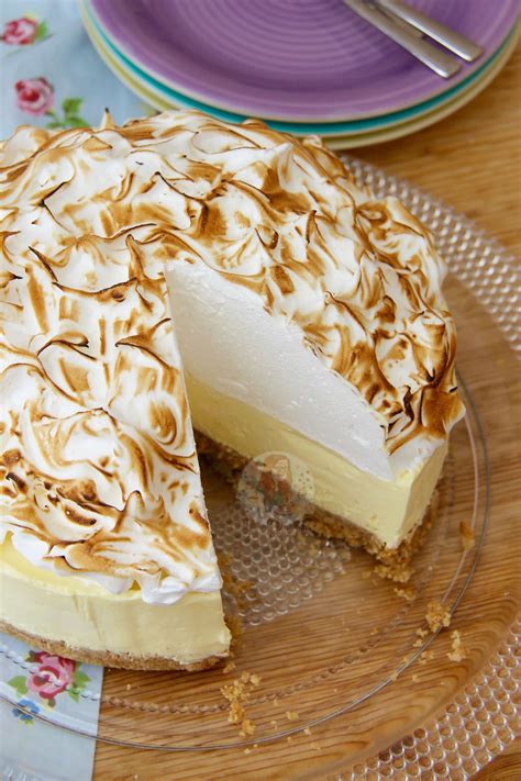No Bake Lemon Meringue Cheesecake Janes Patisserie