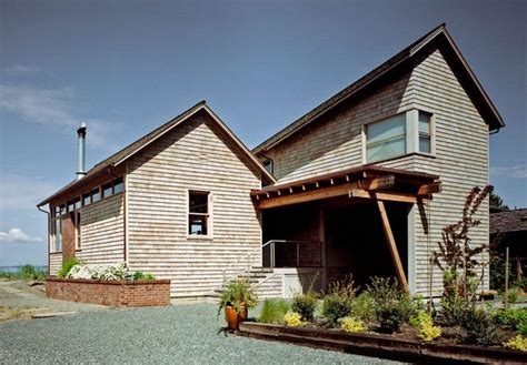 10 Favorites Wood Shingled Beach Houses From The Remodelista Architect