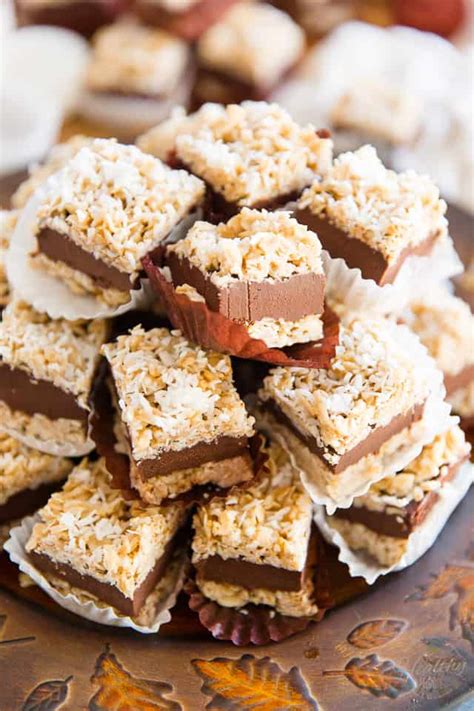 Thinsters dark chocolate coconut variety has been awarded a silver sofi™ award from the esteemed specialty food association. Dark Chocolate Coconut Squares • The Healthy Foodie