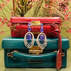 The Phone Call That Transforms Your Wardrobe Moda Operandi Awaits