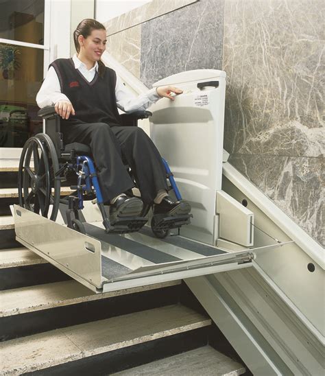 Commercial Inclined Vertical Wheelchair Lift Inclined Vertical