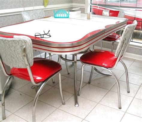 Likewise, a clear glass tempered top adds the finishing touch. Chrome Dinette Sets for sale | Only 3 left at -60%