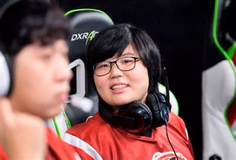 overwatch league finally gets its first female player green man gaming blog