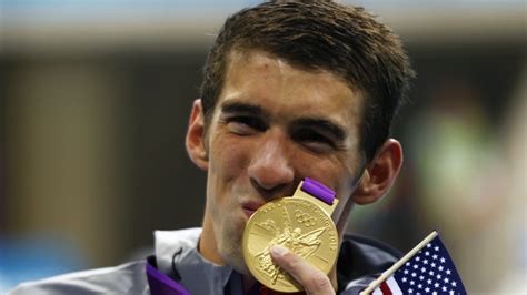michael phelps pecahkan rekor peraih medali terbanyak olimpiade