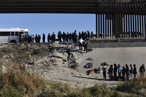 El Paso Declares Emergency Amid Surge Of Migrants