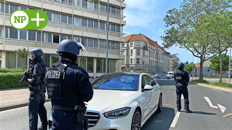 Hannover Mann Auf Kreuzung Erschossen Polizei Befragt Zeugen Mutmaßliche Täter Flüchtig