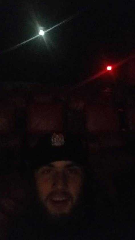 Fiootz On Twitter I Havent Seen A Movie Theater This Empty Since