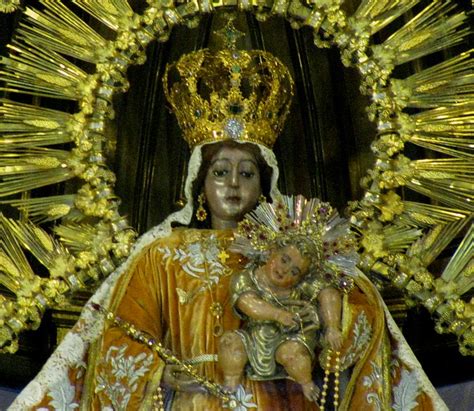 Altar Mayor E Imagen De Nuestra Señora Del Rosario Templo De Santo