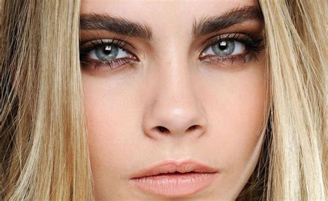 10 Mistakes Youre Definitely Making When You Pluck Your Eyebrows