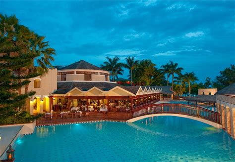 A Romantic Beach Resort In Negril Beach Resorts Palm Resort Hot Sex