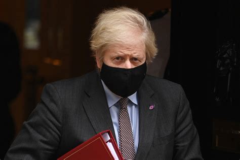 Uk Prime Minister Announces 10 Day Quarantine In Government Accommodation
