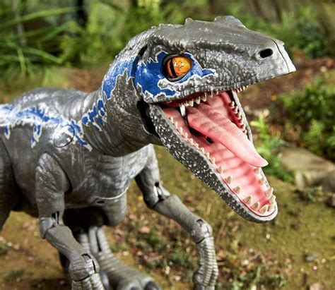 Mattel Announce Incredible Jurassic World Interactive And Trainable Velociraptor Blue